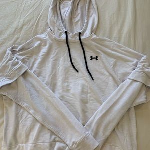UNDER ARMOUR tshirt hoodie